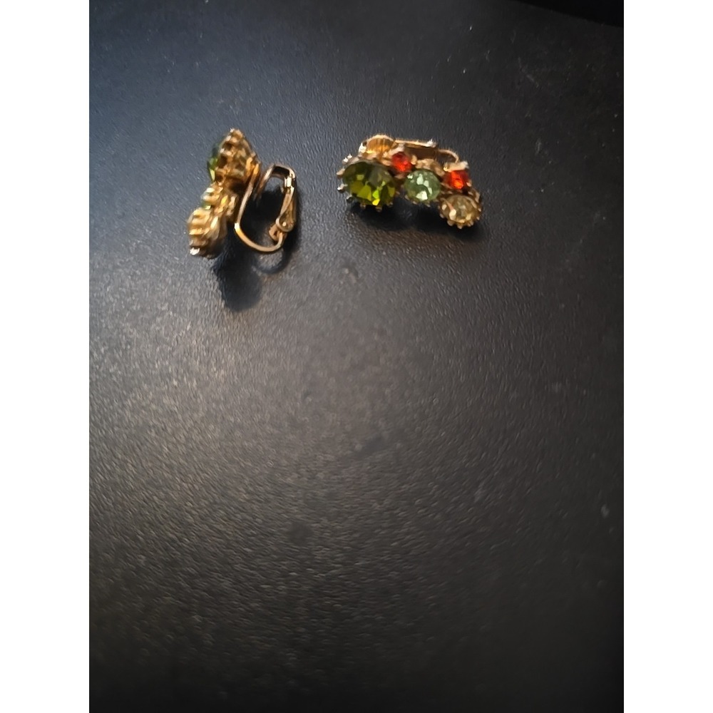 Vintage~ Clip Earrings ~Goldtone ~Various Color Stones - Picture 4 of 4